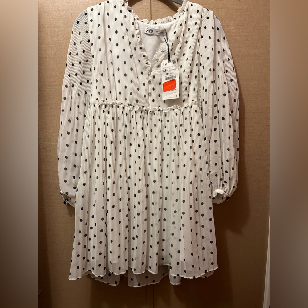 NWT Zara dress, xs